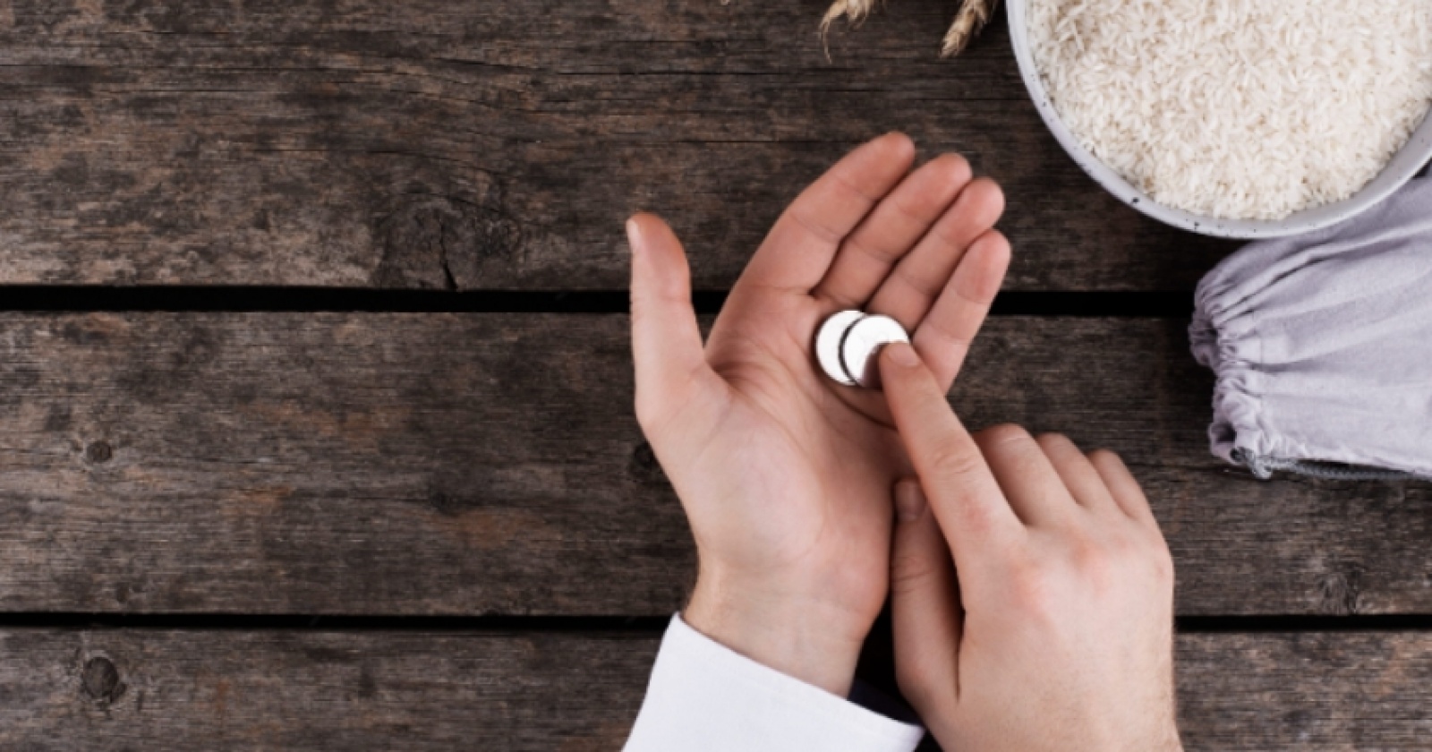 66466-zakat-fitrah-lebih-baik-bayar-dengan-uang-atau-beras-freepik