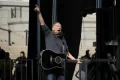 Bruce Springsteen is a model for how celebrities should resist Trump