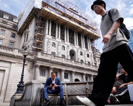 Bank of England governor warns UK public to expect higher costs this year