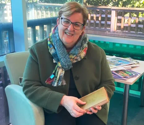 Book returned to Australian library – 150 years overdue