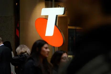 Taylor defends Sarah Henderson’s triple-zero calls as SA police investigate claimed Telstra-outage death