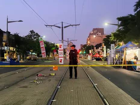 Toronto shooting: two dead and four injured at Salsa on St Clair street festival