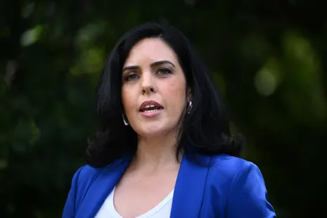 Moira Deeming drops legal case against Victorian Liberal party and makes last-ditch bid to avoid disendorsement