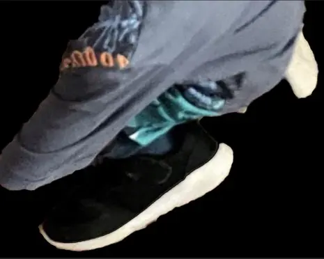 924
