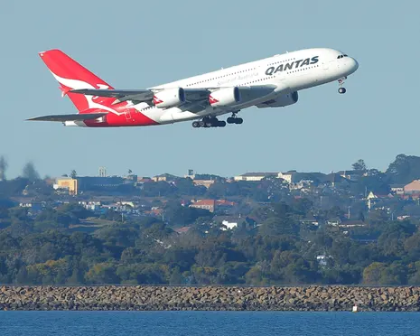 Transport watchdog investigates third near miss at Sydney airport