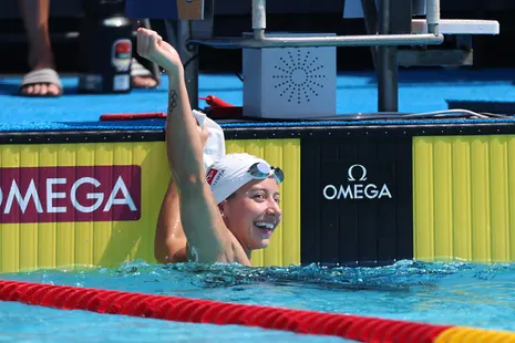 American Kate Douglass reclaims 50m freestyle world record at Pan Pacs