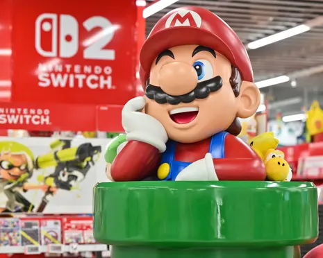 4556