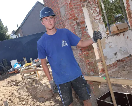 Belgian student strikes gold worth €9m while digging a new sewer